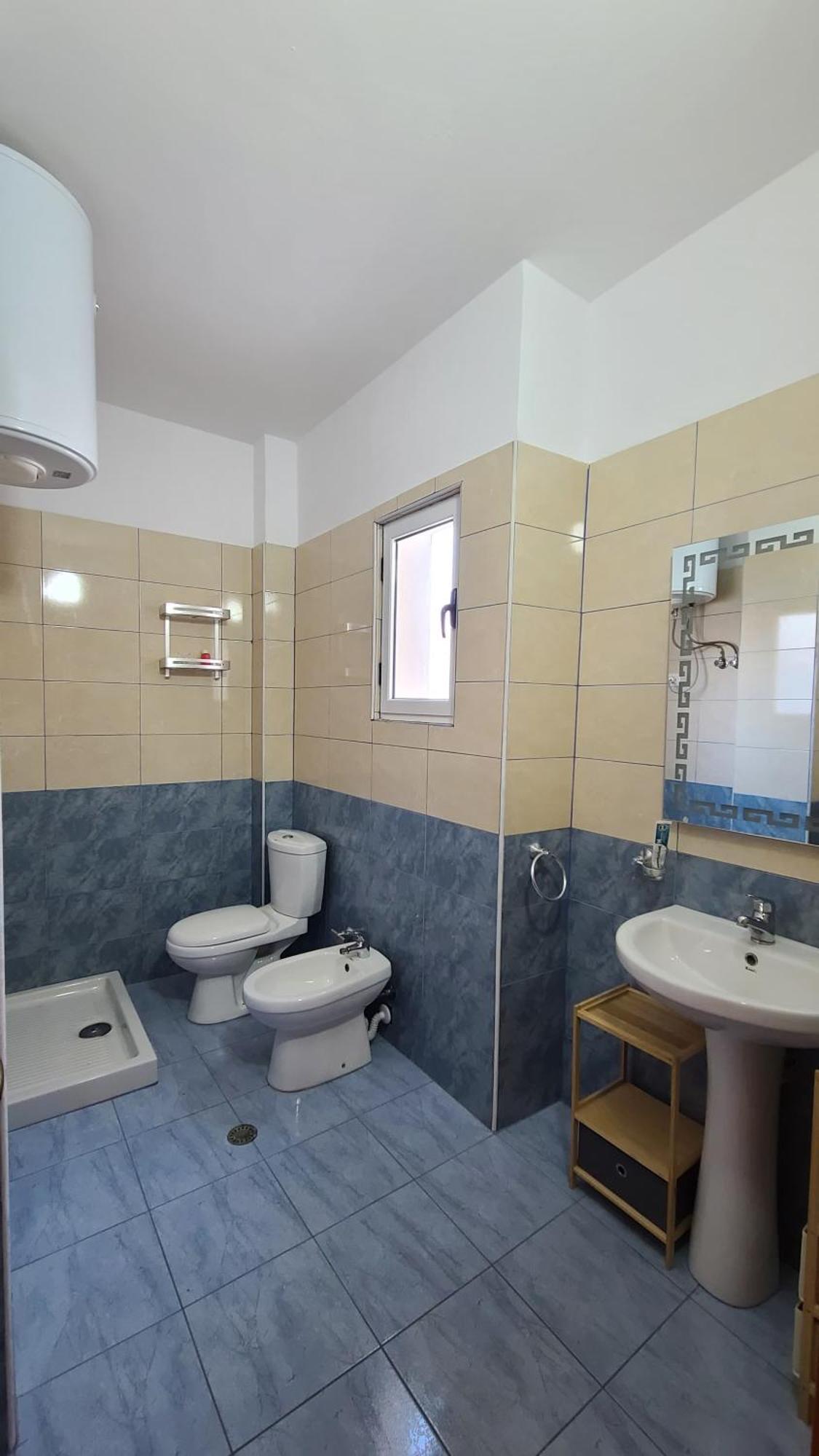 Breeze 3 * Vlorë